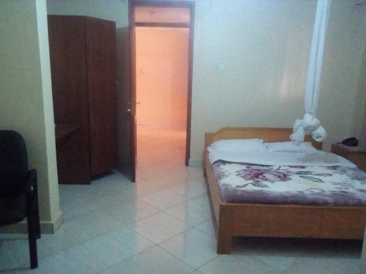 Mamba Hotel Кампала Экстерьер фото